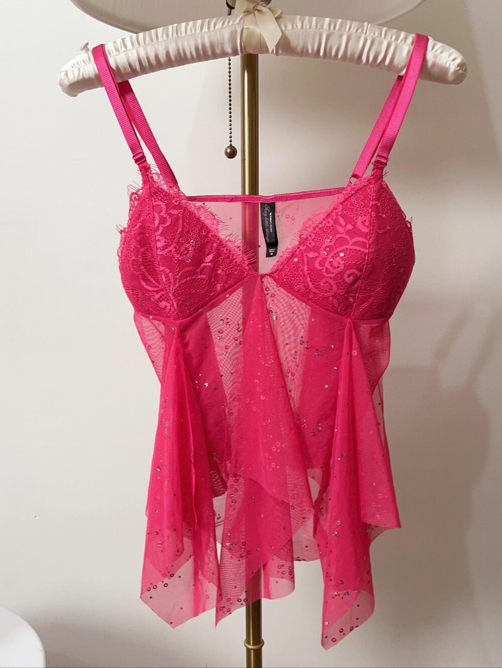 Y2K Rare Victoria's Secret Hot Pink Lace Chemise Sexy Little Things Size Medium